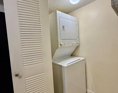 3840 Lyons Road - Photo Thumbnail 8