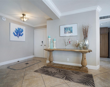 4280 Galt Ocean Drive - Photo Thumbnail 5