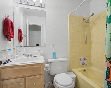 2009 Charleston Drive - Photo Thumbnail 18