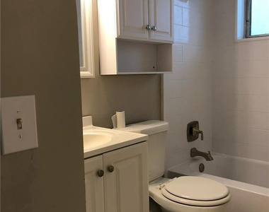 4250 Nw 21st Avenue - Photo Thumbnail 7