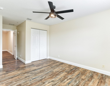 316 Se Bloxham Way - Photo Thumbnail 20