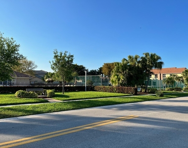 8501 Windy Circle - Photo Thumbnail 22