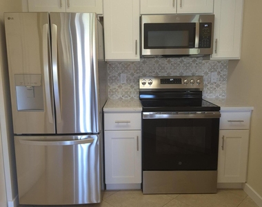 3608 Nw Adriatic Lane - Photo Thumbnail 9