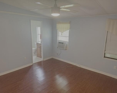 2799 Sw Monarch Trail - Photo Thumbnail 5