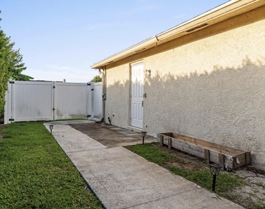 141 Ne Naranja - Photo Thumbnail 1