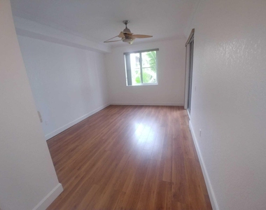 1660 Renaissance Commons Boulevard - Photo Thumbnail 2