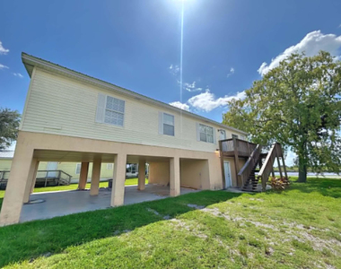 901 Thatcher Boulevard - Photo Thumbnail 1