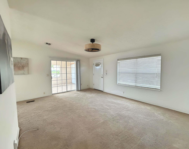 901 Thatcher Boulevard - Photo Thumbnail 8