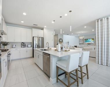 19564 Broad Shore Walk - Photo Thumbnail 7