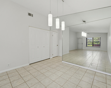 7916 Se Villa Circle - Photo Thumbnail 5