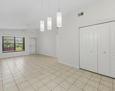 7916 Se Villa Circle - Photo Thumbnail 4