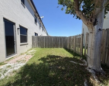 23765 Sw 118th Avenue - Photo Thumbnail 23