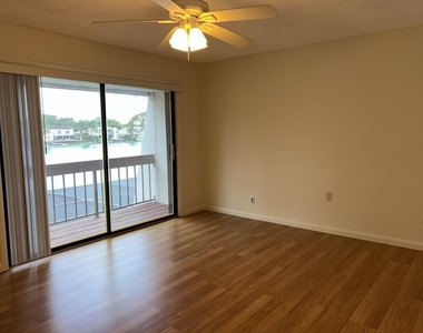 3094 Bermwood Lane - Photo Thumbnail 22