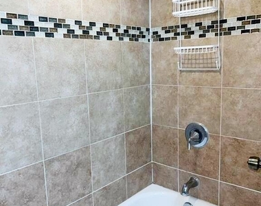3094 Bermwood Lane - Photo Thumbnail 28