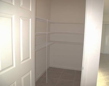 12221 Nettuno Way - Photo Thumbnail 11