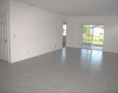 12221 Nettuno Way - Photo Thumbnail 27