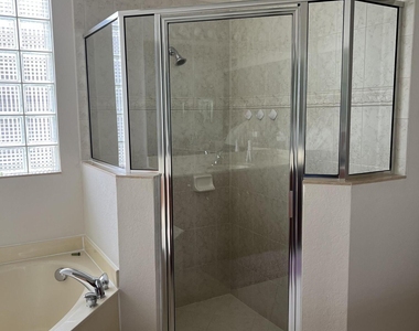 9774 Isles Cay Drive - Photo Thumbnail 23