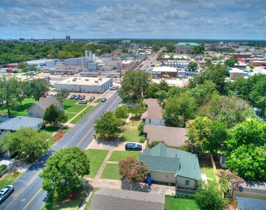 425 E Eufaula Street - Photo Thumbnail 28