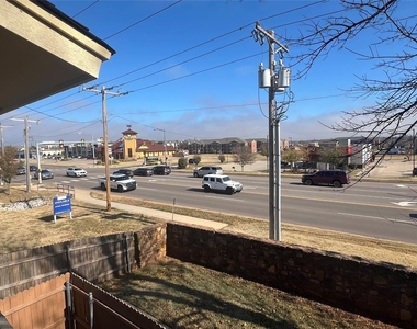 14405 N Pennsylvania Avenue - Photo Thumbnail 21