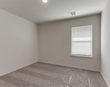 10653 Sw 18th Street - Photo Thumbnail 25