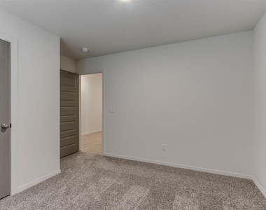 10653 Sw 18th Street - Photo Thumbnail 24