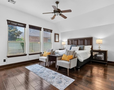 16616 Moorgate Lane - Photo Thumbnail 32