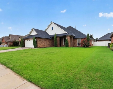 16616 Moorgate Lane - Photo Thumbnail 1