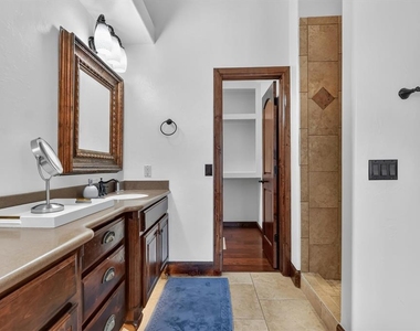 16616 Moorgate Lane - Photo Thumbnail 27