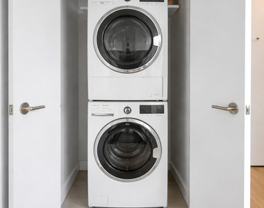 158 Lott Street - Photo Thumbnail 7