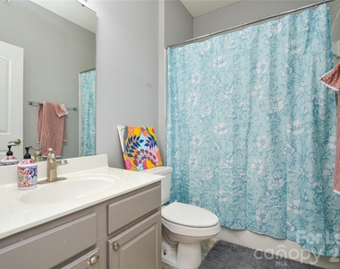 10663 Hill Point Court - Photo Thumbnail 22