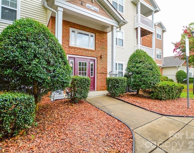 10663 Hill Point Court - Photo Thumbnail 1