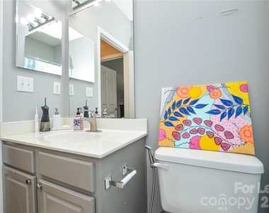 10663 Hill Point Court - Photo Thumbnail 23