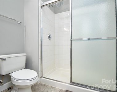 10663 Hill Point Court - Photo Thumbnail 17