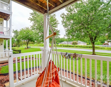 10663 Hill Point Court - Photo Thumbnail 26