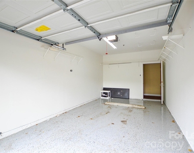 10663 Hill Point Court - Photo Thumbnail 28