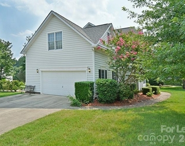 10402 Friarsgate Road - Photo Thumbnail 29
