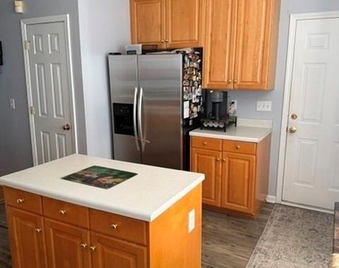 10402 Friarsgate Road - Photo Thumbnail 36