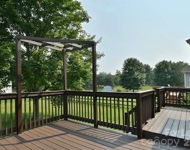 10402 Friarsgate Road - Photo Thumbnail 26