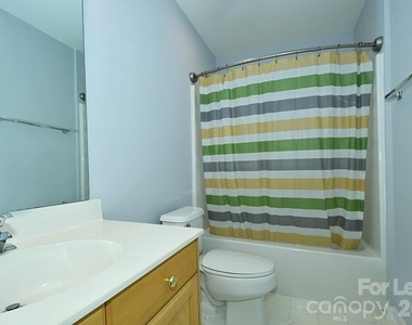 10402 Friarsgate Road - Photo Thumbnail 21