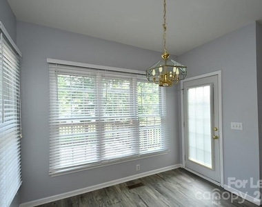 10402 Friarsgate Road - Photo Thumbnail 14