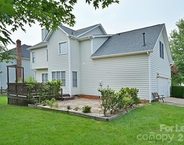 10402 Friarsgate Road - Photo Thumbnail 27