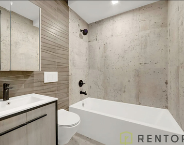 475 Grand Street - Photo Thumbnail 7
