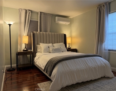 830 N Olive - Photo Thumbnail 19