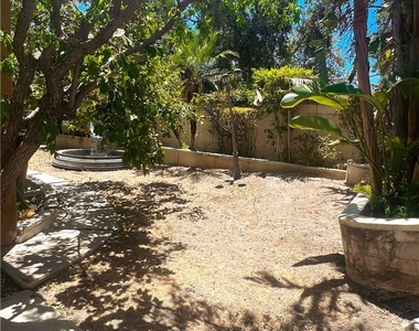 12583 Vintner Drive - Photo Thumbnail 23