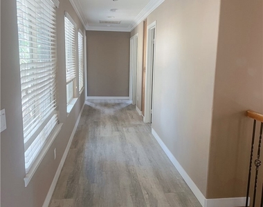 12583 Vintner Drive - Photo Thumbnail 15