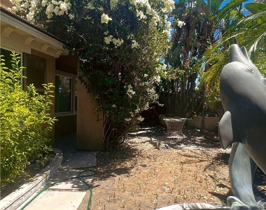 12583 Vintner Drive - Photo Thumbnail 22