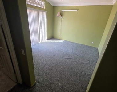 867 Billows Court - Photo Thumbnail 7
