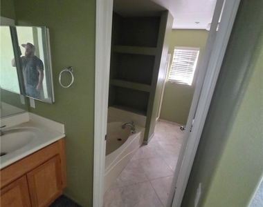 867 Billows Court - Photo Thumbnail 6