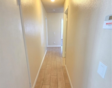 44034 4th E - Photo Thumbnail 9