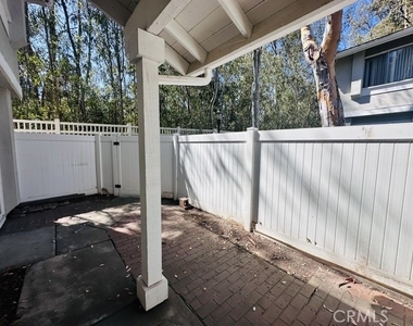 2510 Coventry - Photo Thumbnail 3